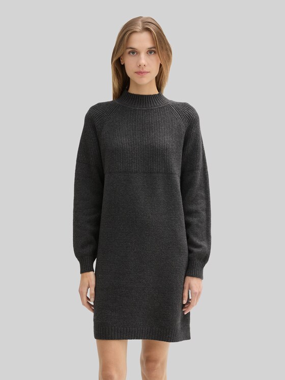 Knitted dress with stand-up collar - Shale Grey Melange
