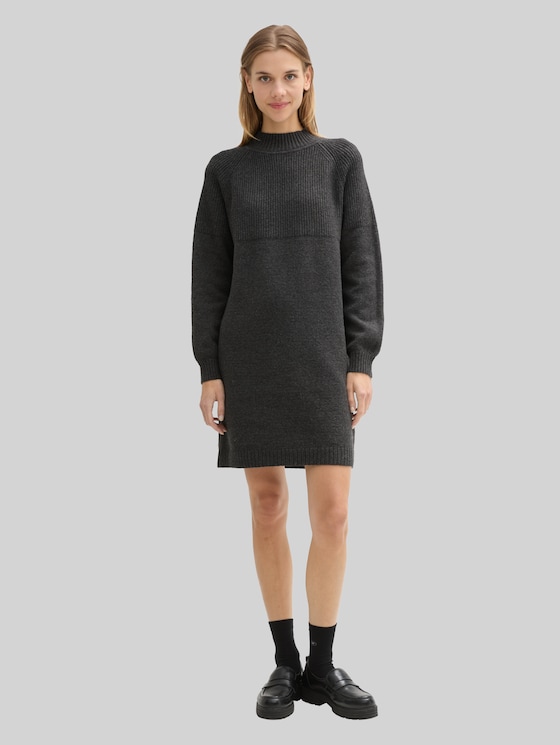 Knitted dress with stand-up collar - Shale Grey Melange