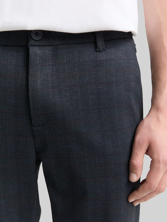 TTTRAVIS SLIM chino trousers in piqué jersey - navy tonal check