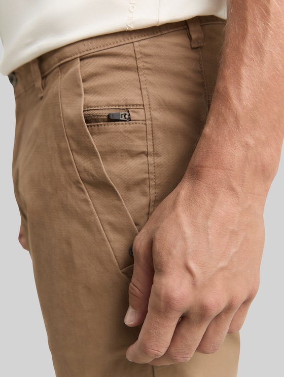 Tapered chino trousers - Caribou Beige