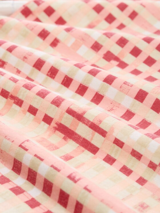 Henley long-sleeved shirt with pattern - berry red check design