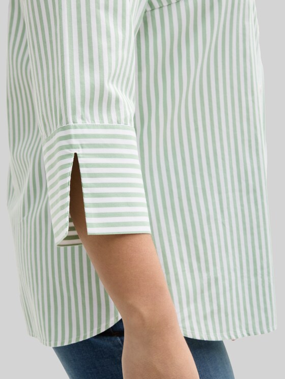 Plus Size - Loose fit blouse with striped pattern - mid green white stripe