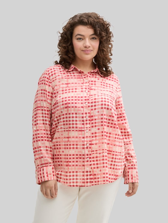 Plus Size – Patterned Blouse - berry red check design