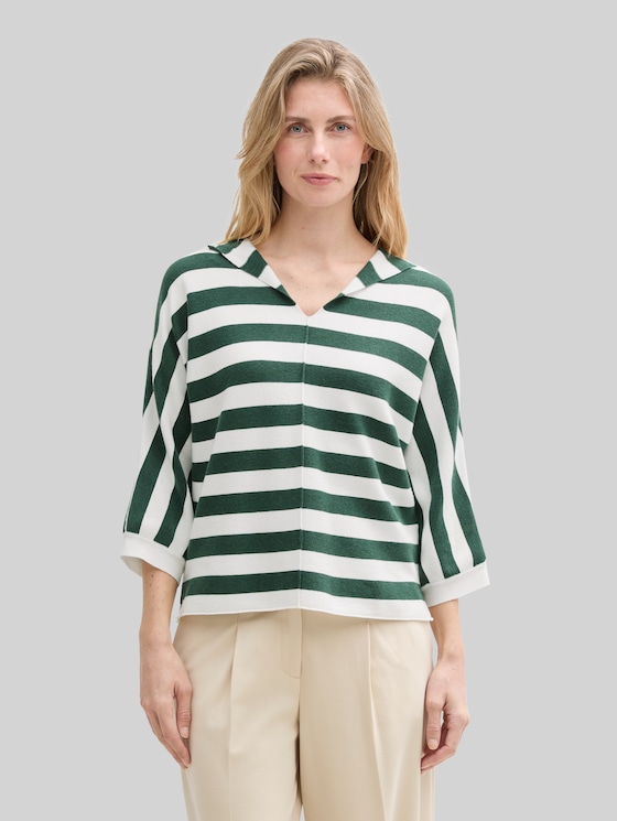 Loose fit knitted jumper with hood - green melange block stripe