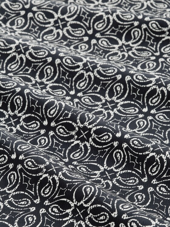 Comfort fit short-sleeved shirt in Hawaiian look - navy mosaic design