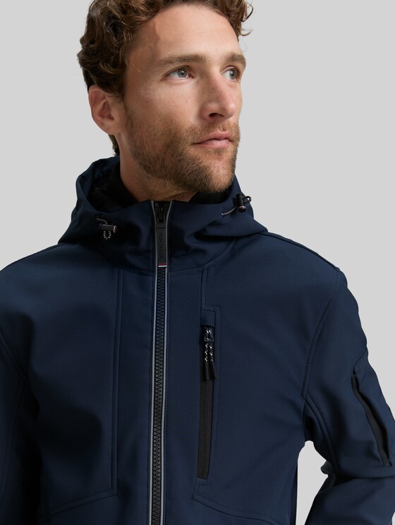 Softshell jacket with a hood - sky captain blue