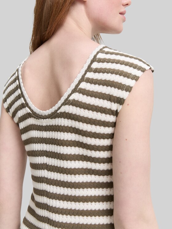 Midi dress with a striped pattern - olive white stripe