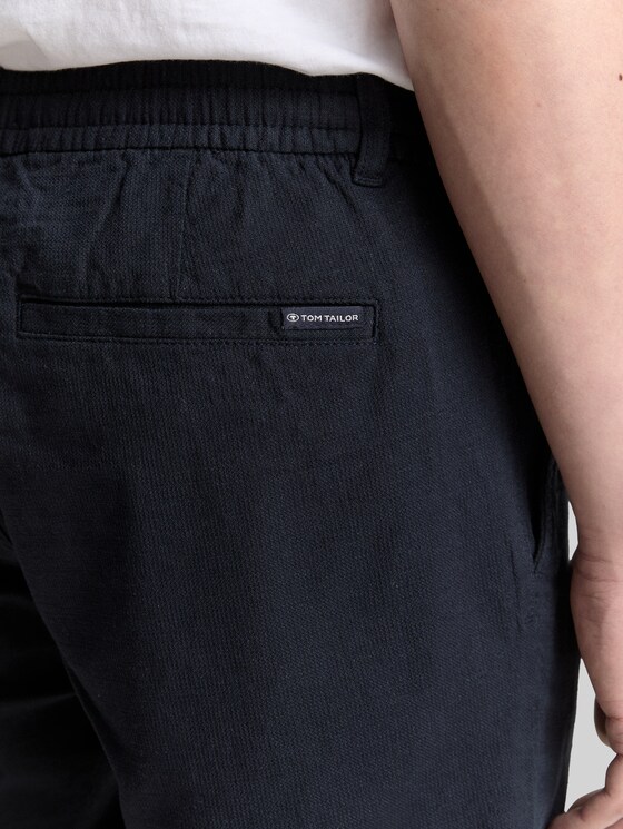 Regular fit shorts with linen content - sky captain blue