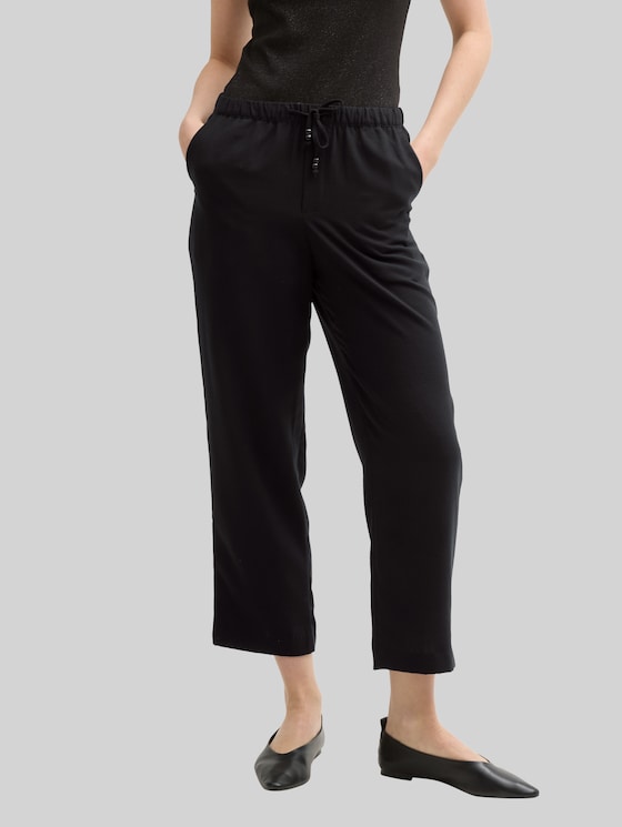 Cropped loose-fit trousers - deep black