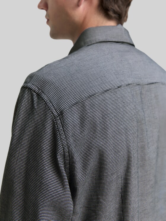Slim fit shirt with stretch - navy squared structure