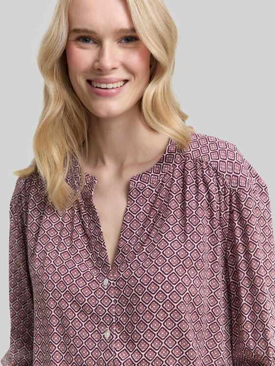 Loose fit blouse with pattern - red geometric minimal design