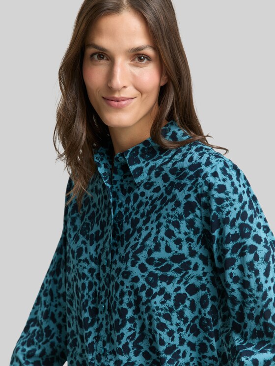 Shirt blouse with pattern - blue black small leo print