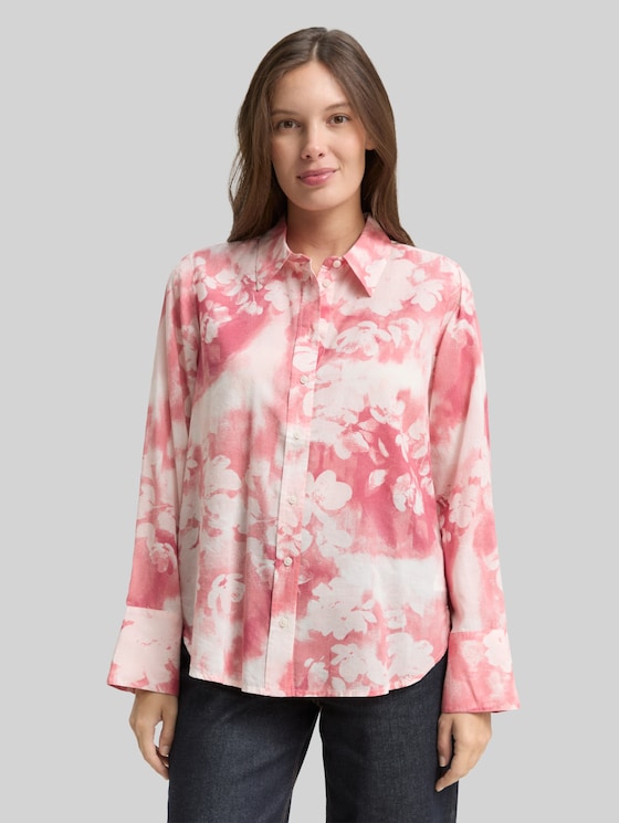 Shirt blouse with pattern - red brushed flower design