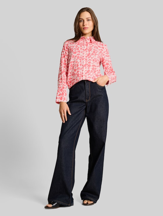 Shirt blouse with pattern - coral pink ginkgo minimal