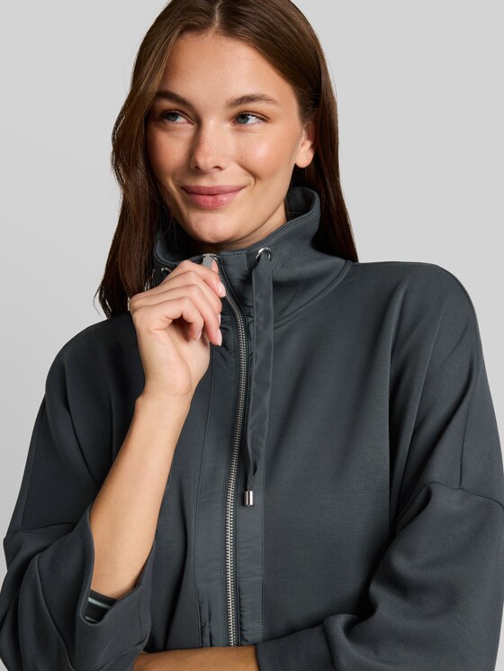 Boxy-fit scuba sweatshirt - Darkest Olive