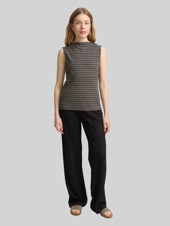 Jacquard top with stand-up collar - black knit structure stripe