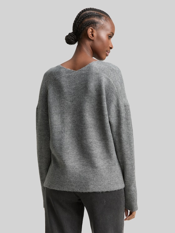 Relaxed fit knitted jumper with V-neck - Stormy Gray Melange