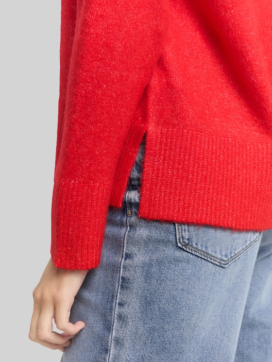 Relaxed fit knitted jumper with V-neck - brilliant red