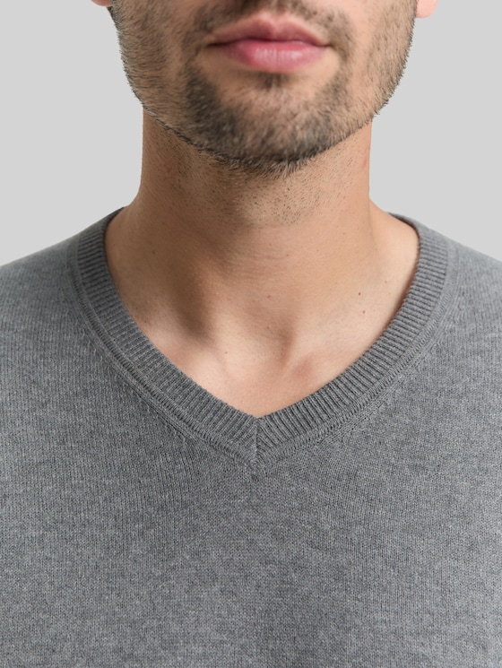 Knitted jumper with cashmere blend - classic dark grey melange