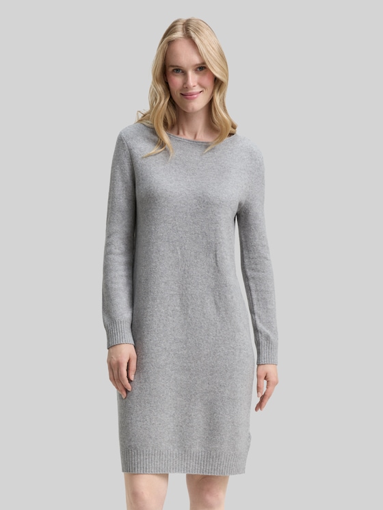 Knitted dress with a submarine neckline - medium silver grey melange