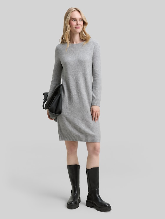 Knitted dress with a submarine neckline - medium silver grey melange