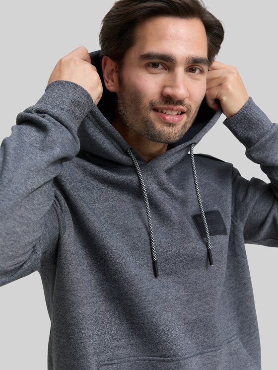 Hoodie sweatshirt with logo badge - navy grindle structure