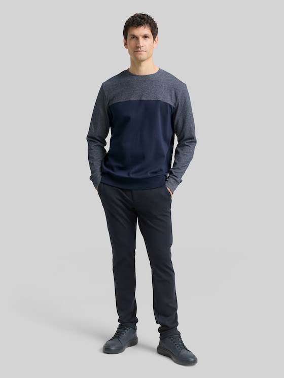 Crewneck sweatshirt with textured mix - sky captain blue