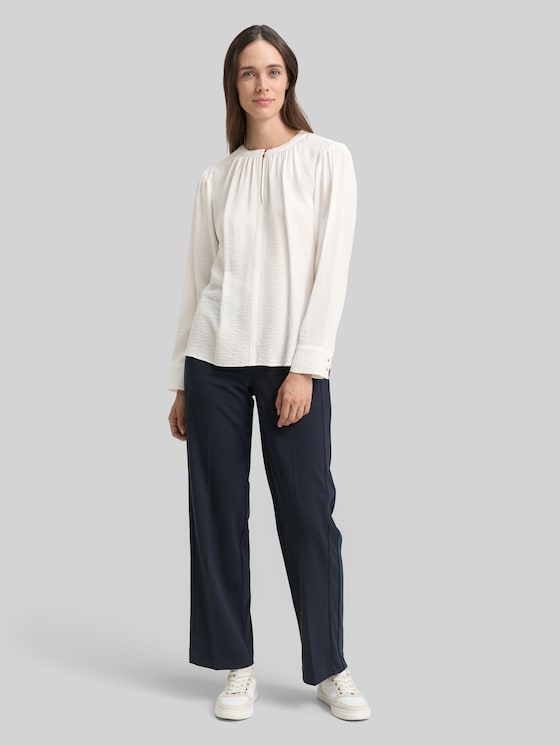 Crinkle blouse with ruffles - Whisper White