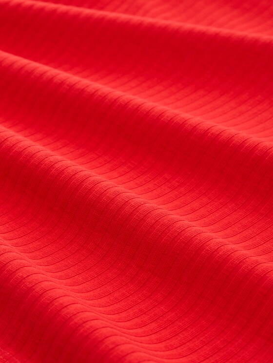 Slim-fit long-sleeved top with a boat neck - brilliant red