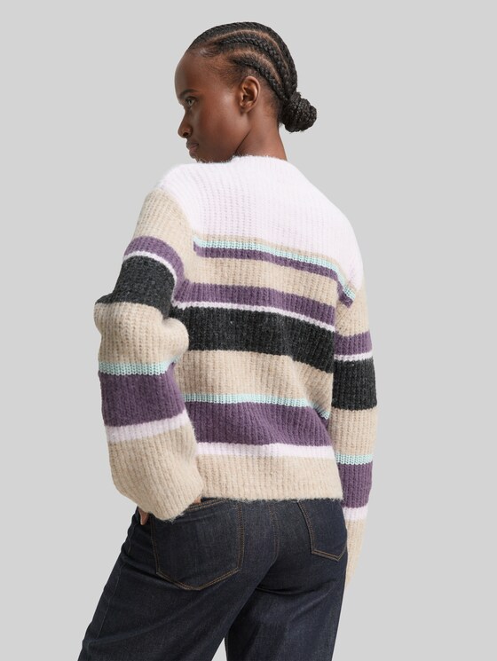 Relaxed fit knitted jumper with striped pattern - beige lilac multicolor stripe