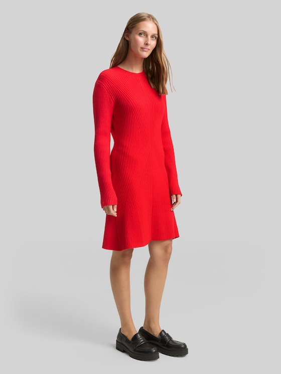 Fitted mini dress in ribbed knit - brilliant red