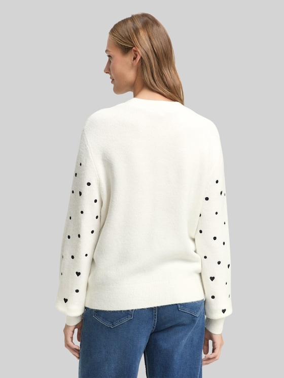 Relaxed fit knitted jumper with embroidery - white black dots and hearts