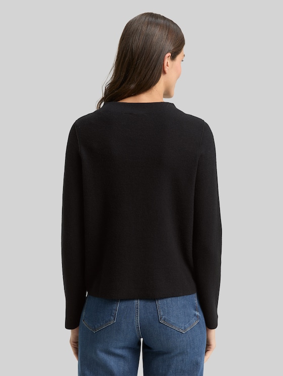 Cropped knitted jumper with stand-up collar - deep black