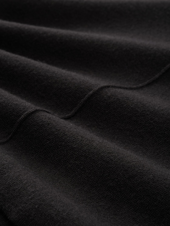 Cropped knitted jumper with stand-up collar - deep black