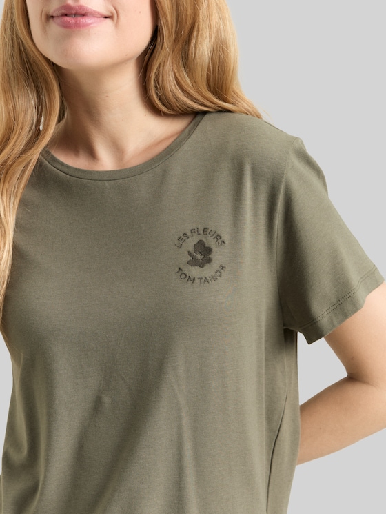 T-shirt with floral embroidery - cloudy green