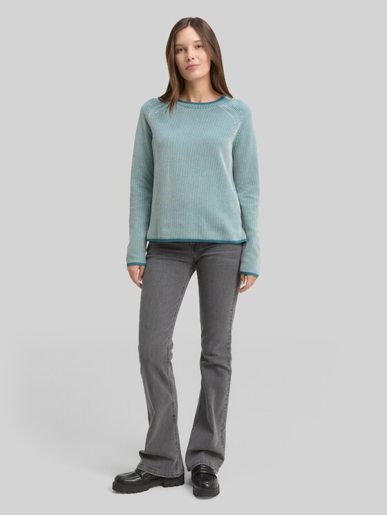 Round-neck knitted jumper - teal plaited knit