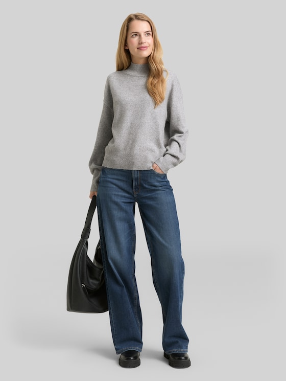 Oversized knitted jumper with stand-up collar - medium silver grey melange