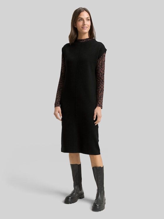 Knitted dress with stand-up collar - deep black