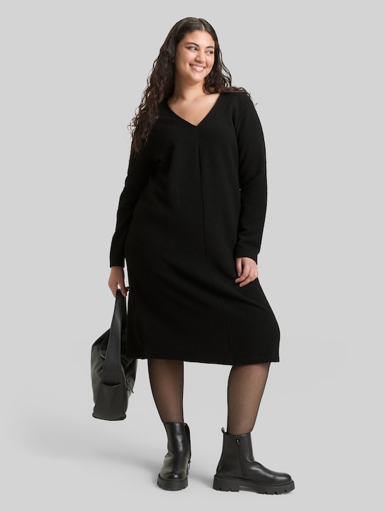 Plus Size - Dress with glitter effect - deep black