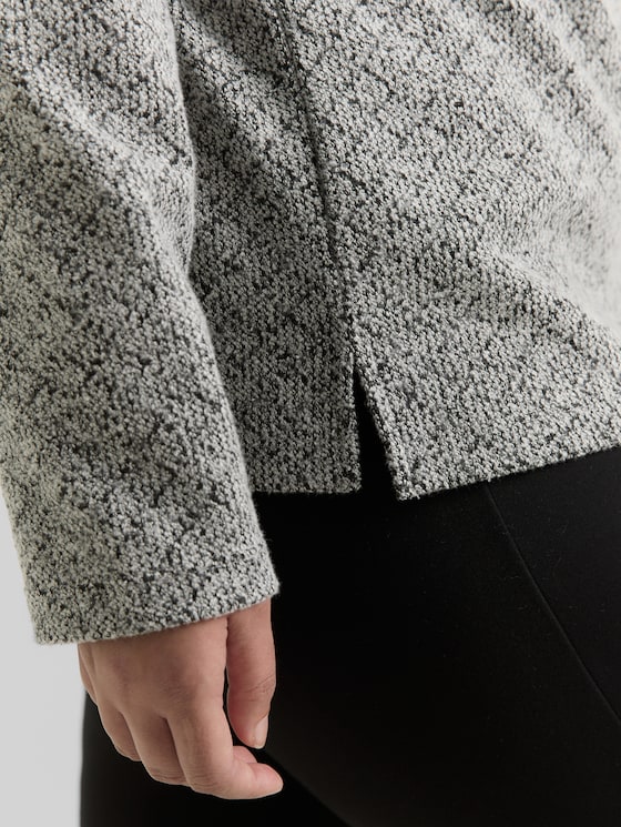 Plus Size - Sweatshirt with V-neck - black white argyle structure