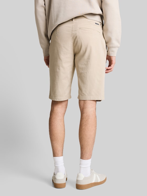 TTSLIM Chino Shorts - Cashew Beige