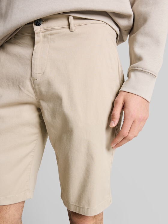 TTSLIM Chino Shorts - Cashew Beige