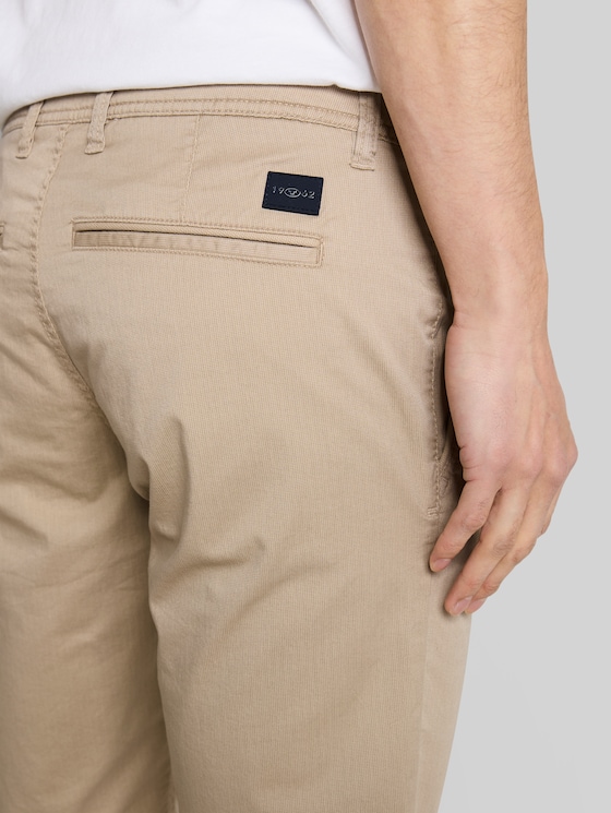 TTSLIM Chino Shorts - beige mini geometric print