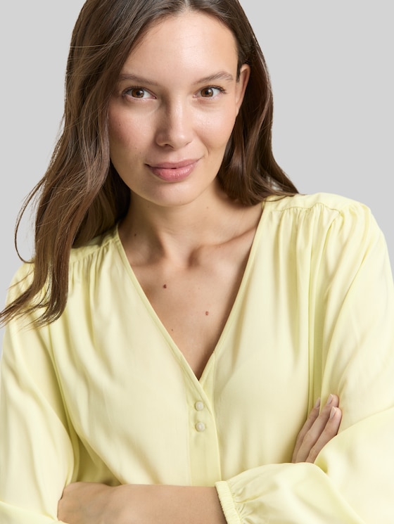 Viscose blouse - soft lemon