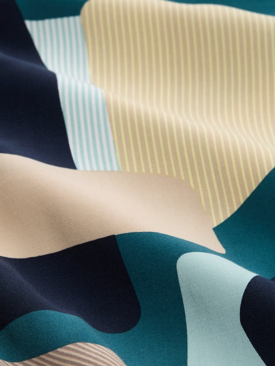 Viscose blouse - abstract stripe print