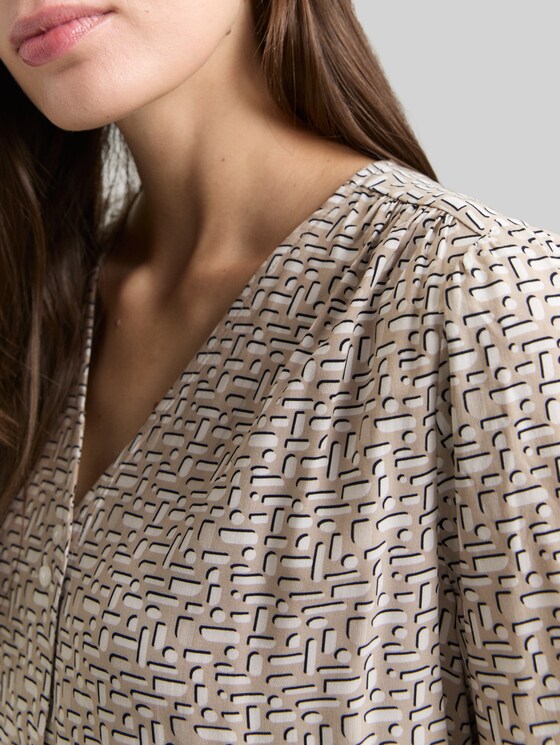 Viscose blouse - soft taupe geometric minimal