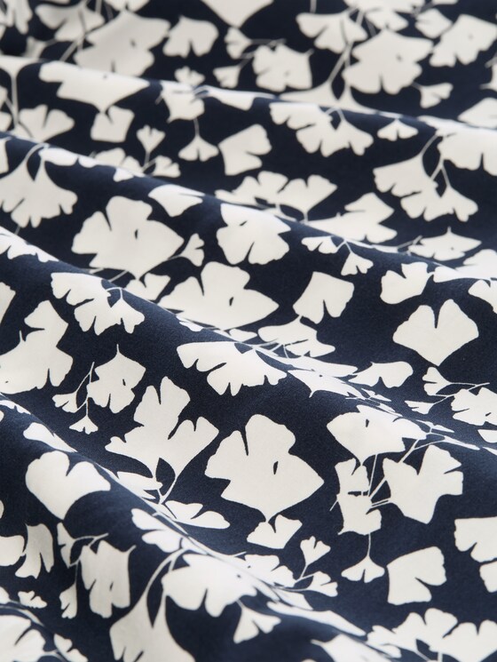 Viscose blouse - blue ginkgo minimal
