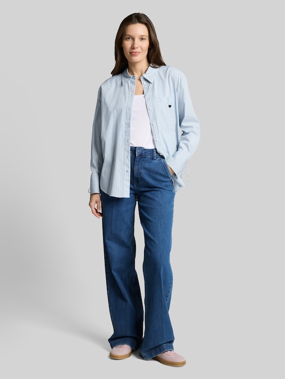 Oversized shirt blouse with heart embroidery - blue irregular stripe