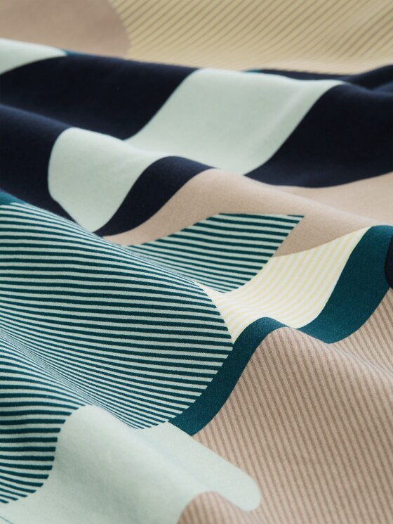 Blouse with pattern - abstract stripe print