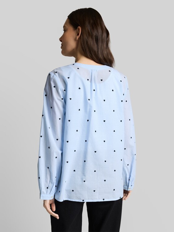 Blouse with heart embroidery - blue heart design